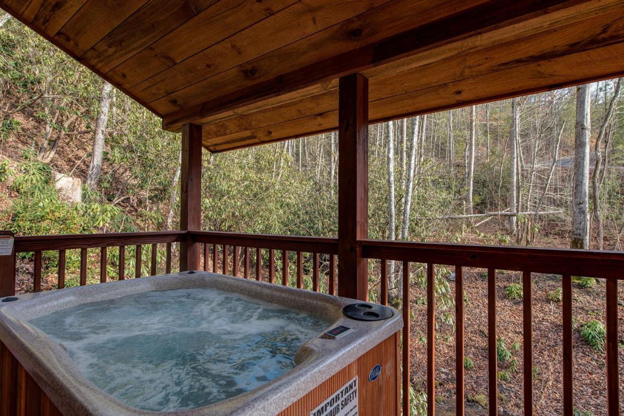 Dreams & Streams Villa Gatlinburg Exterior photo